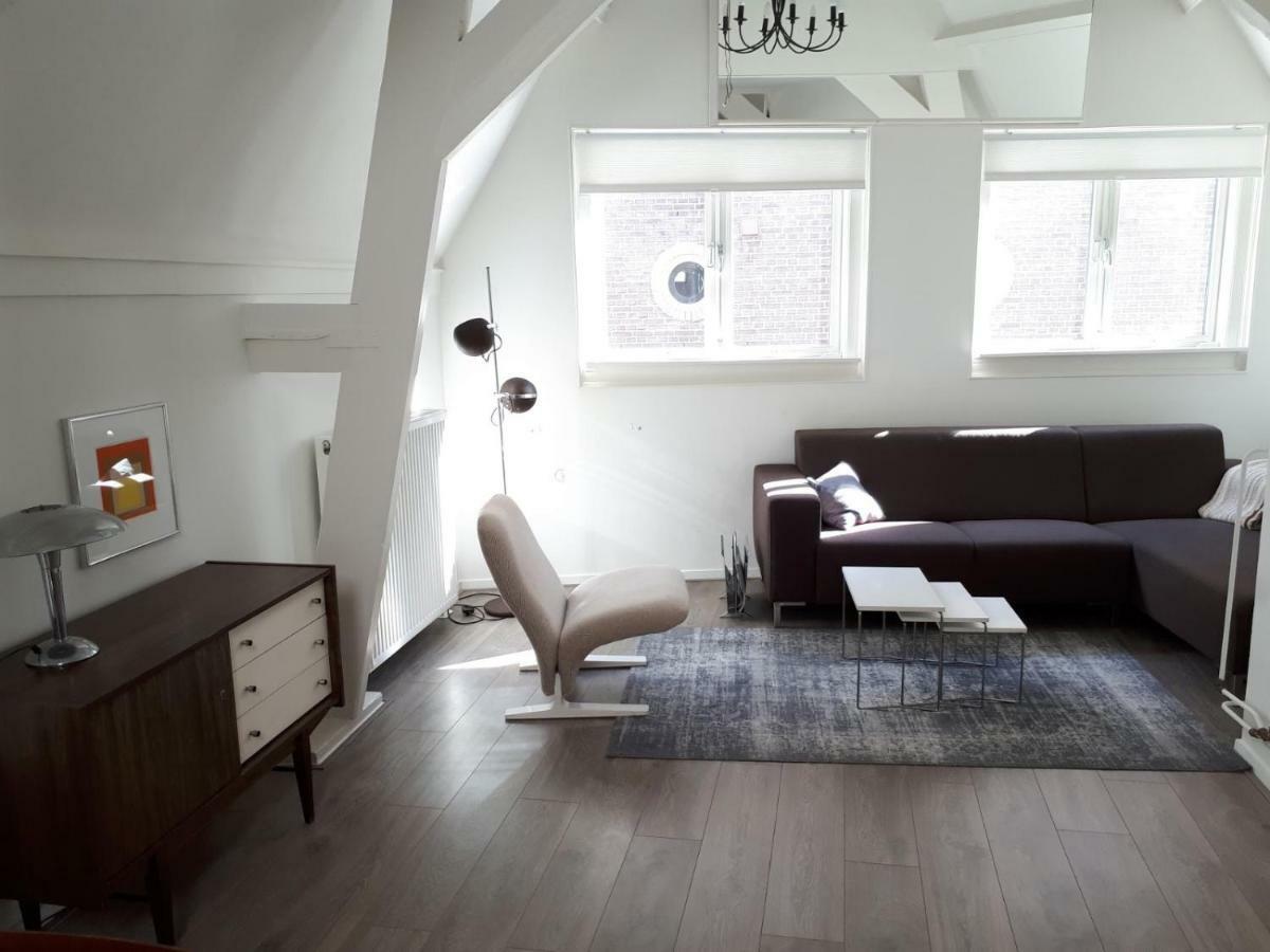 Tiny Monumental House In Down Town Leiden 아파트 외부 사진